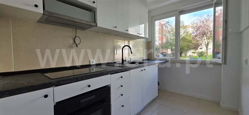 Apartamento T3 / Amadora, Amadora