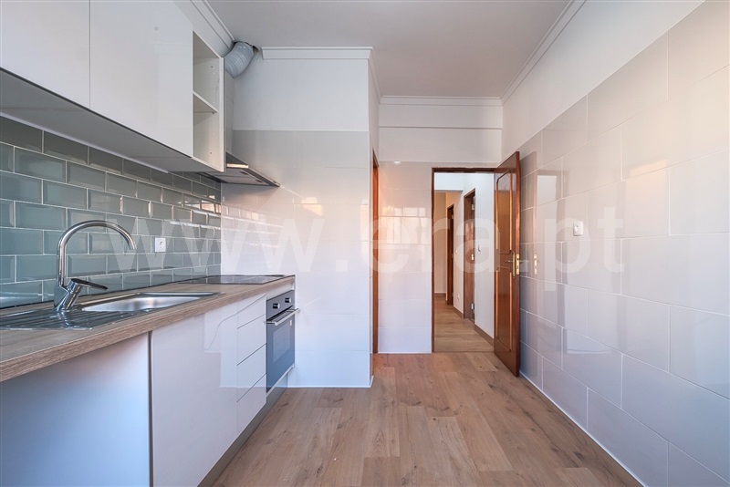 Apartamento T3 / Amadora, Mina de Água