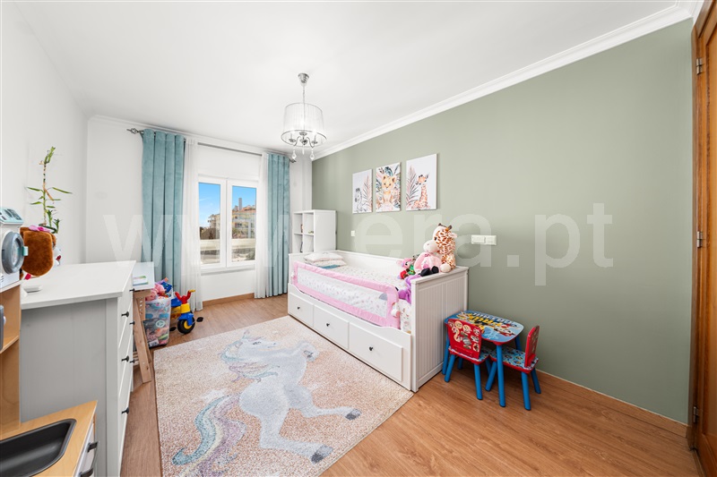 Apartamento T3 à venda em Mina de Água, Amadora — foto 17