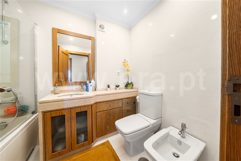 Apartamento T3 à venda em Mina de Água, Amadora — foto 18