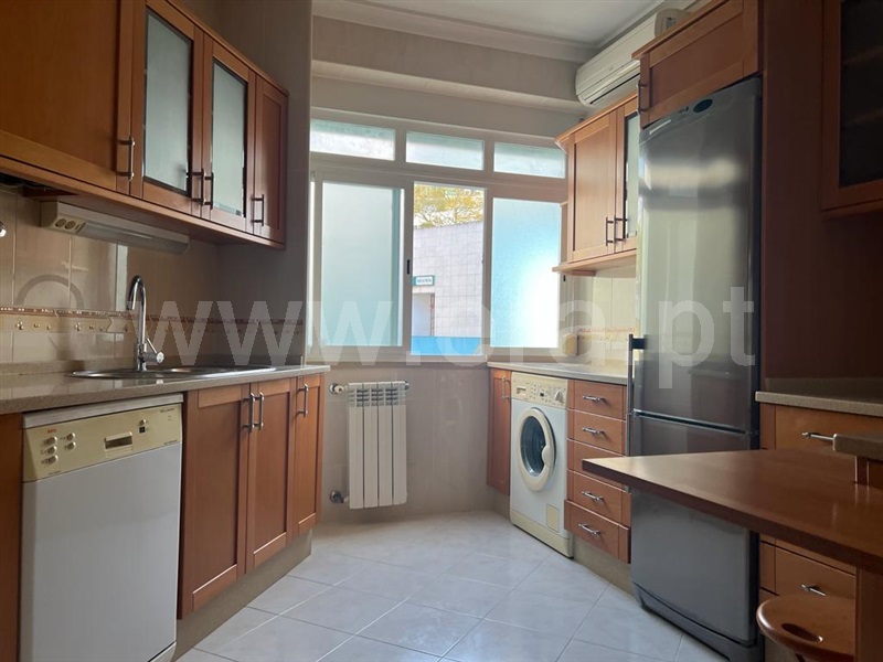 Apartamento T3 / Amadora, Venteira