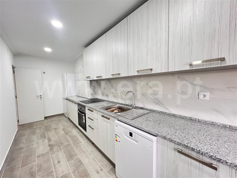 Apartamento T3 / Amadora, Venteira