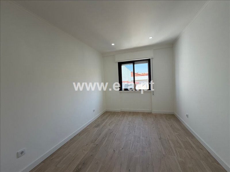Apartamento T3 à venda em Venteira, Amadora — foto 15