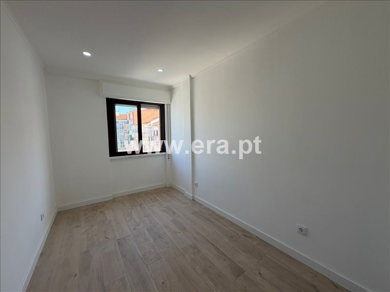 Apartamento T3 à venda em Venteira, Amadora — foto 16