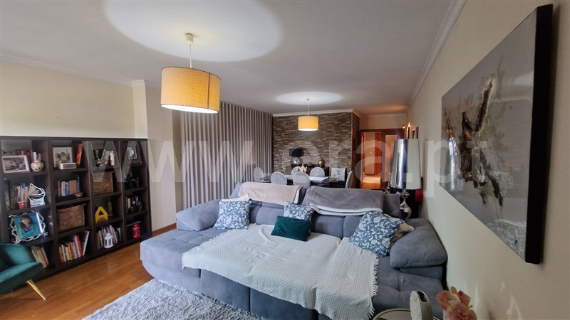 Apartamento T3 / Amarante, Amarante (São Gonçalo), Madalena, Cepelos e Gatão