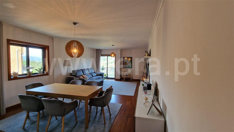 Apartamento T3 à venda em Amarante (São Gonçalo), Madalena, Cepelos e Gatão, Amarante — foto 2
