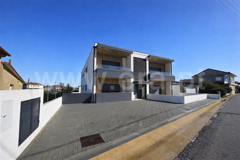 Apartamento T3 / Anadia, Outeiro de Baixo