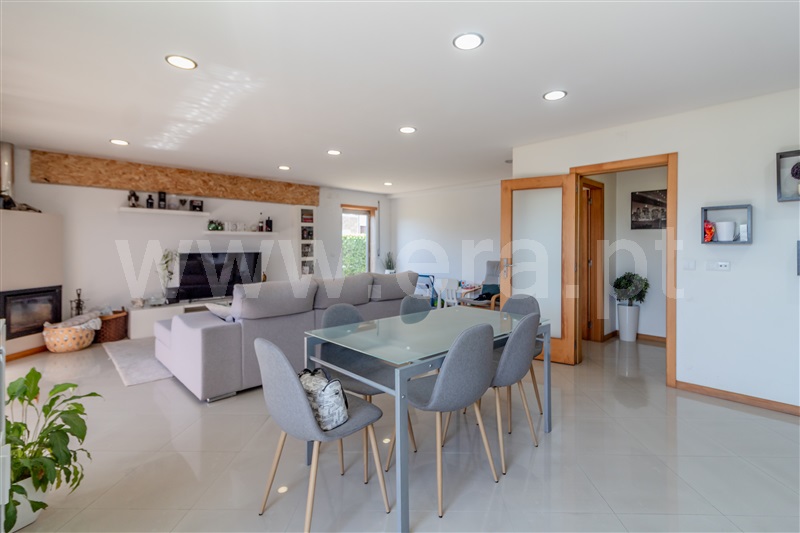 Apartamento T3 / Barcelos, Galegos (São Martinho)