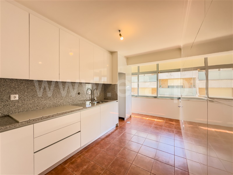 Apartamento T3 / Barcelos, Moure