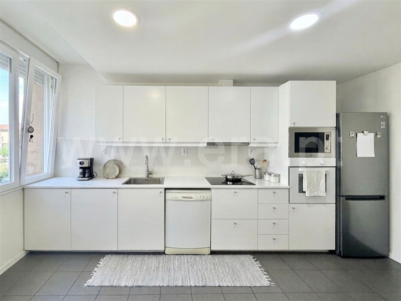 Apartamento T3 / Barreiro, Alto do Seixalinho / Junta de Freguesia