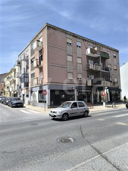 Apartamento T3 / Barreiro, Alto do Seixalinho, Santo André e Verderena