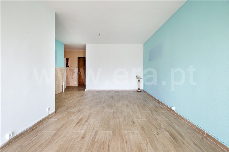 Apartamento T3 / Barreiro, Cidade Sol