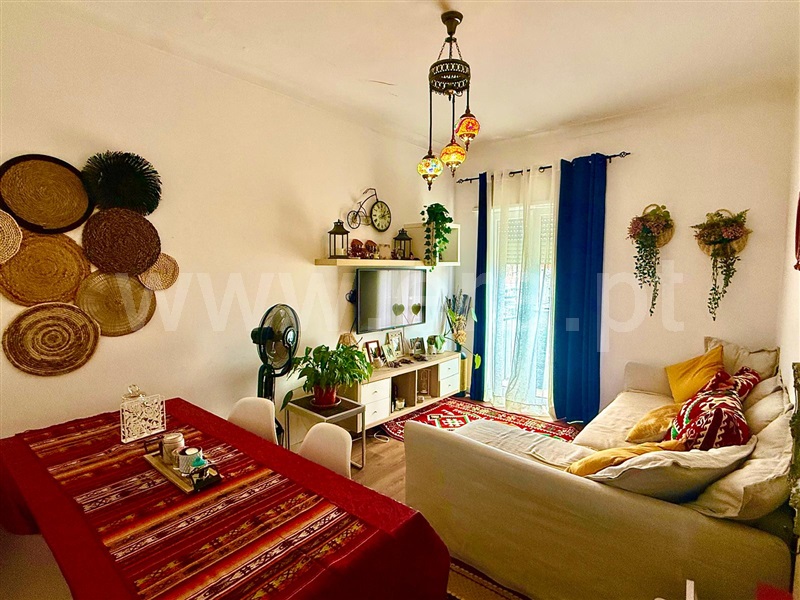 Apartamento T3 / Barreiro, Verderena / Avenida do Bocage