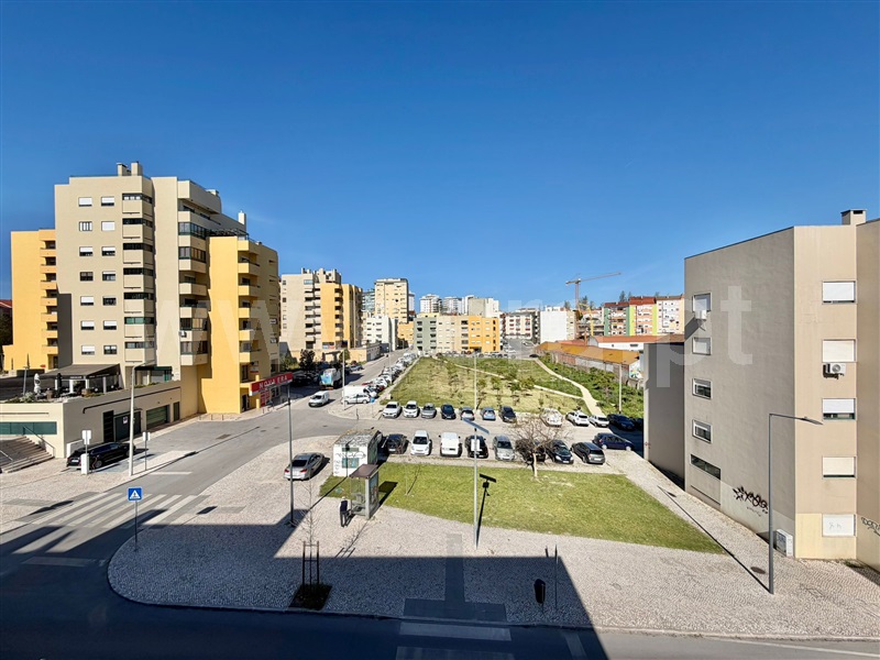 Apartamento T3 à venda em Verderena / Avenida do Bocage, Barreiro — foto 10