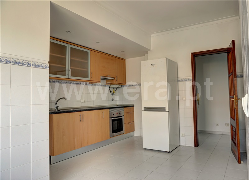 Apartamento T3 / Bombarral, Bombarral e Vale Covo