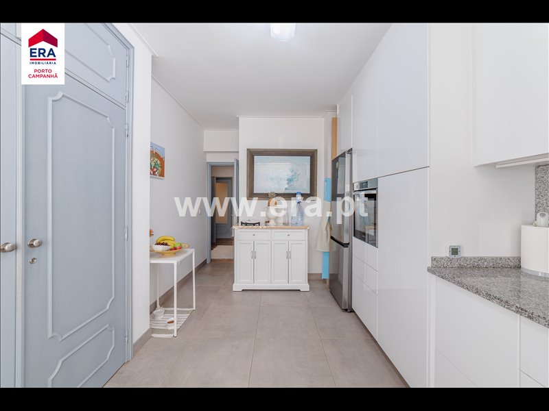 Apartamento T3 à venda em Braga (Maximinos, Sé e Cividade), Braga — foto 7