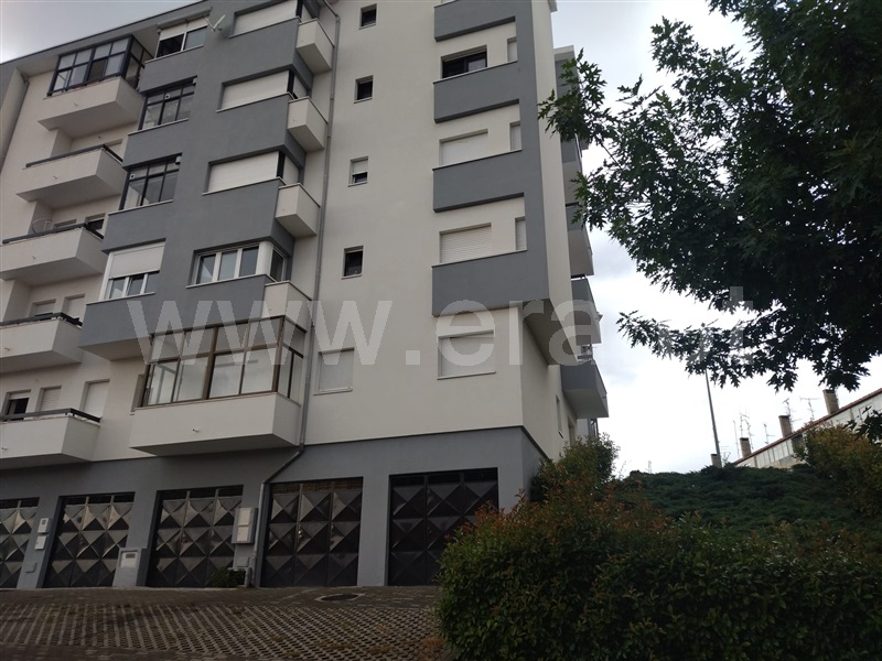 Apartamento T3 / Bragança, Sé, Santa Maria e Meixedo