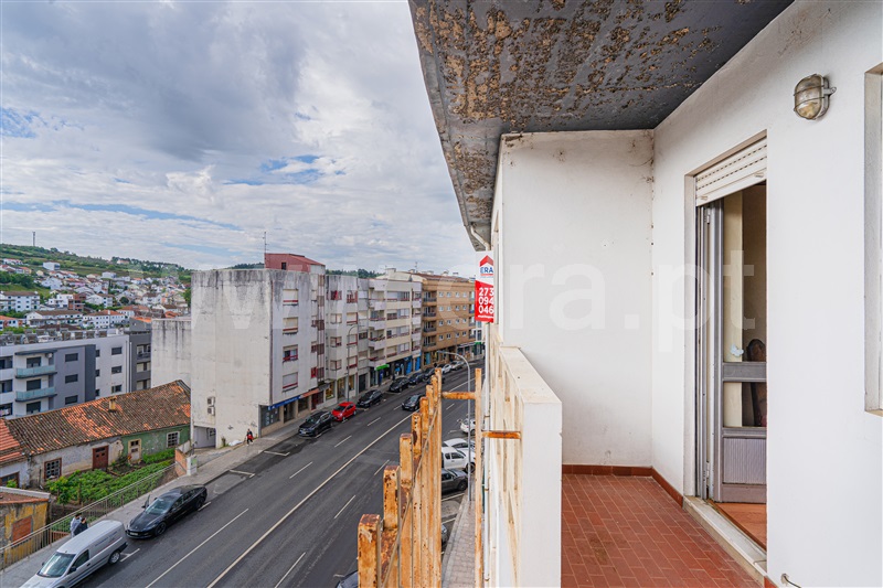 Apartamento T3 / Bragança, Sé, Santa Maria e Meixedo