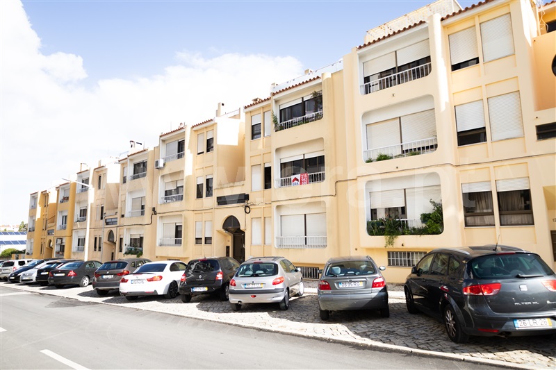 Apartamento T3 / Cascais, Carcavelos e Parede