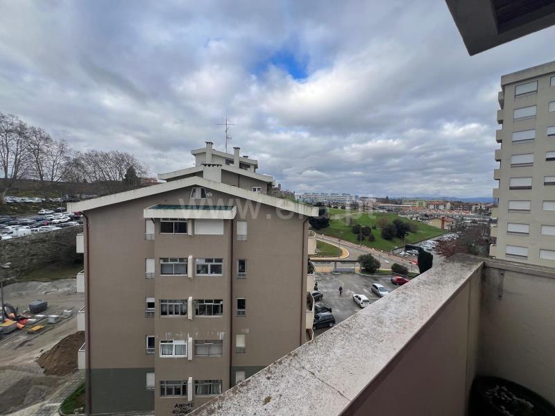 Apartamento T3 à venda em Santa Maria Maior, Chaves — foto 4