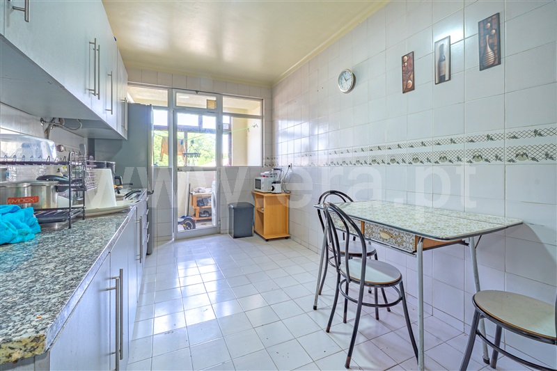 Apartamento T3 à venda em Santa Maria Maior, Chaves — foto 3