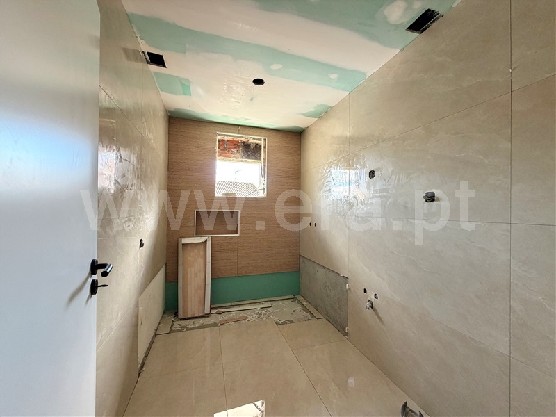 Apartamento T3 à venda em Santa Maria Maior, Chaves — foto 4