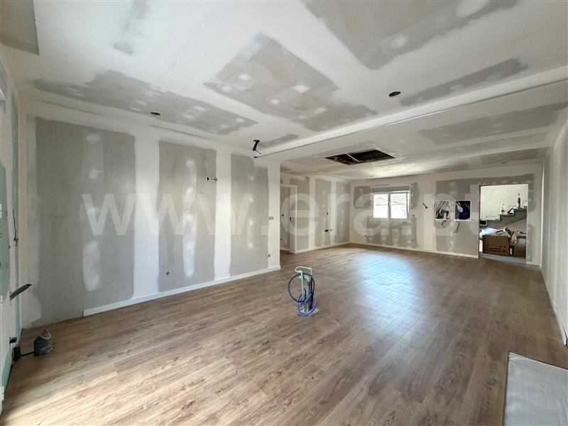 Apartamento T3 à venda em Santa Maria Maior, Chaves — foto 2