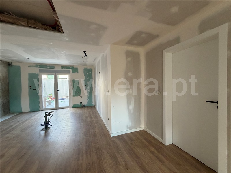 Apartamento T3 à venda em Santa Maria Maior, Chaves — foto 3