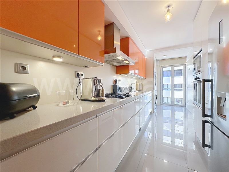 Apartamento T3 à venda em Quinta da Portela / Polo II, Coimbra — foto 4