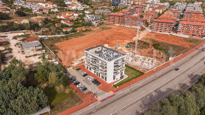 Apartamento T3 à venda em Quinta da Portela / Polo II, Coimbra — foto 15