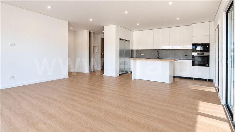 Apartamento T3 à venda em Santo António dos Olivais, Coimbra — foto 2