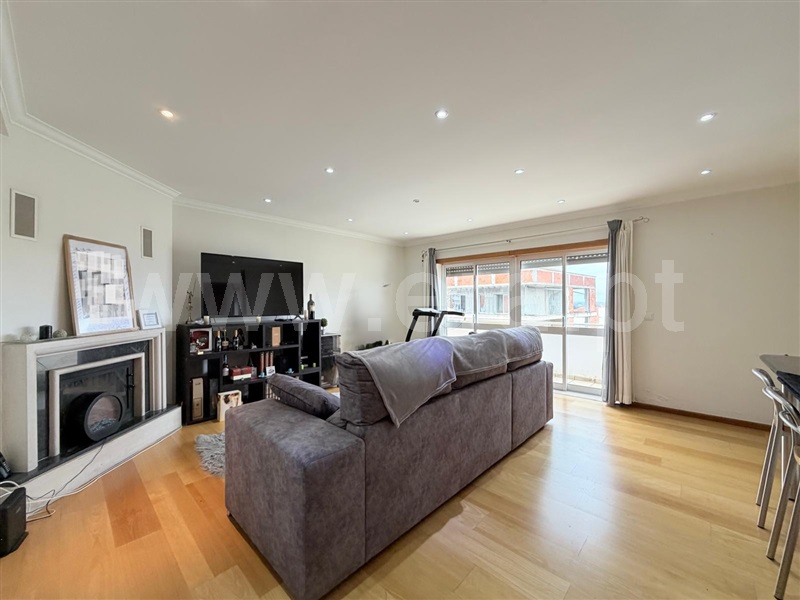 Apartamento T3 / Condeixa-a-Nova, Condeixa - Urb. Nova Conimbriga