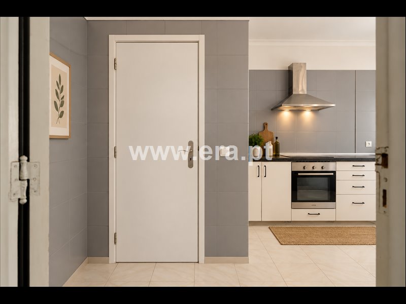 Apartamento T3 à venda em Montenegro, Faro — foto 9