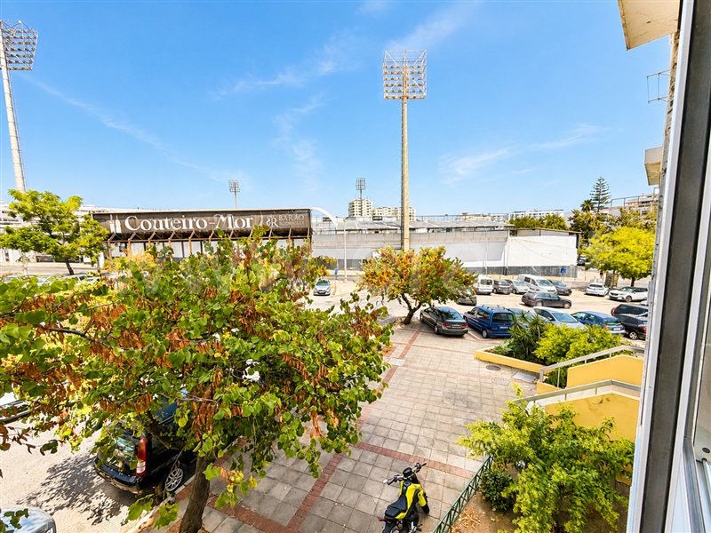 Apartamento T3 à venda em Sé, Faro — foto 15