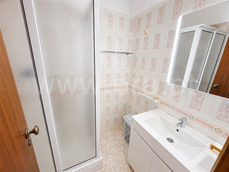 Apartamento T3 à venda em Sé, Faro — foto 12