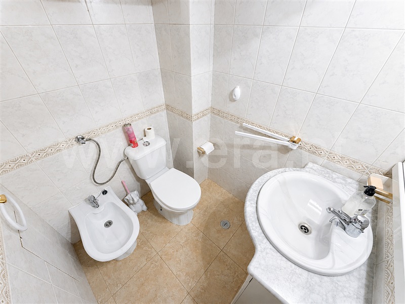 Apartamento T3 à venda em Sé, Faro — foto 16