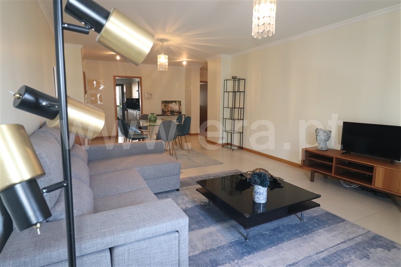 Apartamento T3 à venda em Funchal (Santa Luzia), Funchal — foto 2