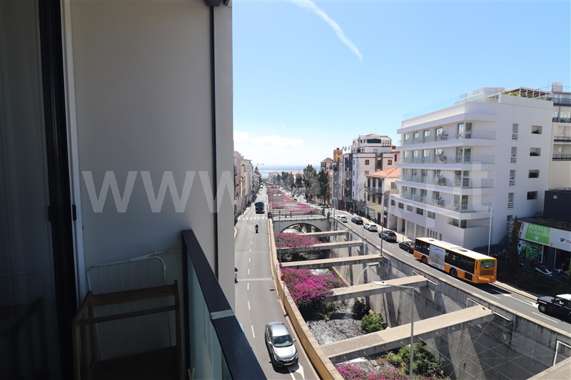 Apartamento T3 à venda em Funchal (Santa Luzia), Funchal — foto 4