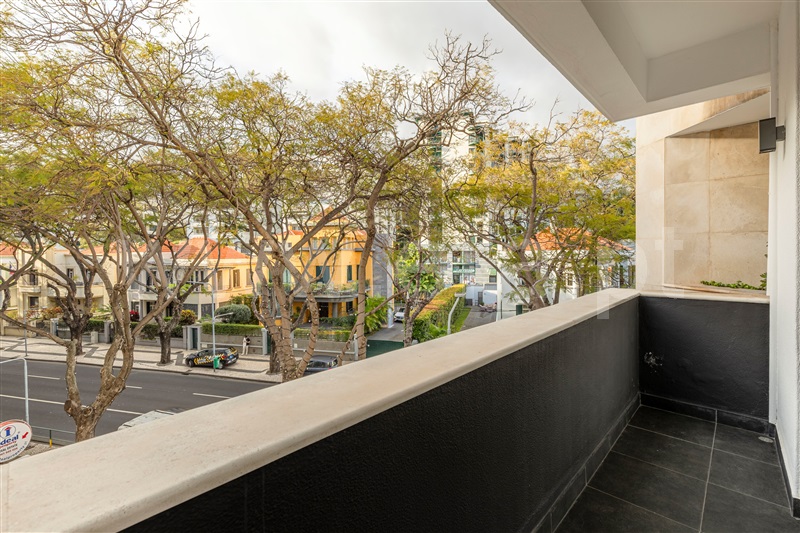 Apartamento T3 à venda em Sé, Funchal — foto 7