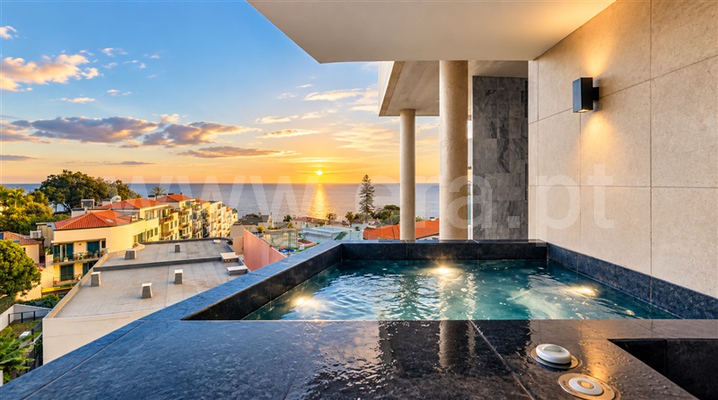 Apartamento T3 em Sé, €875.000