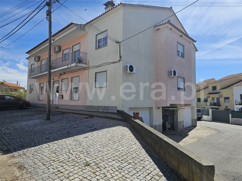 Apartamento T3 / Fundão, Telhado