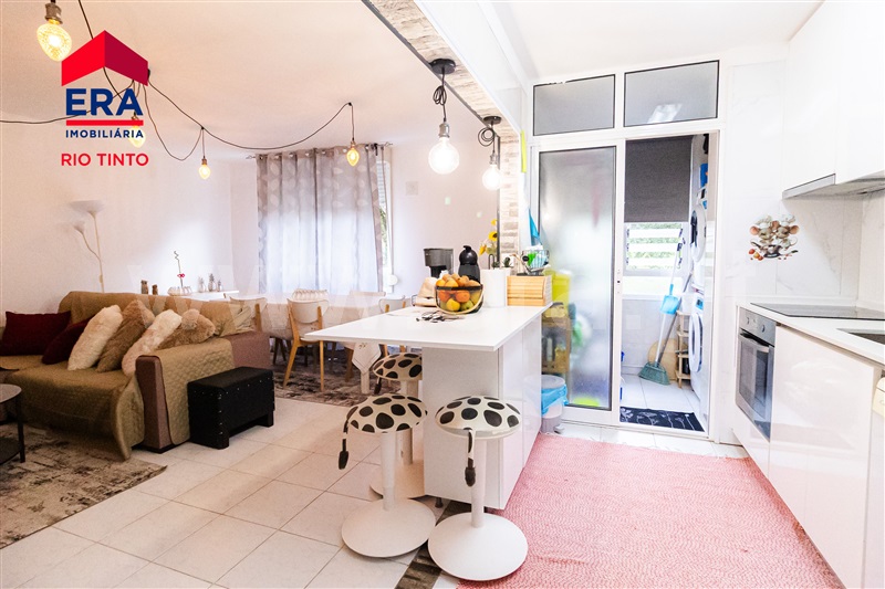Apartamento T3 / Gondomar, Baguim do Monte (Rio Tinto)