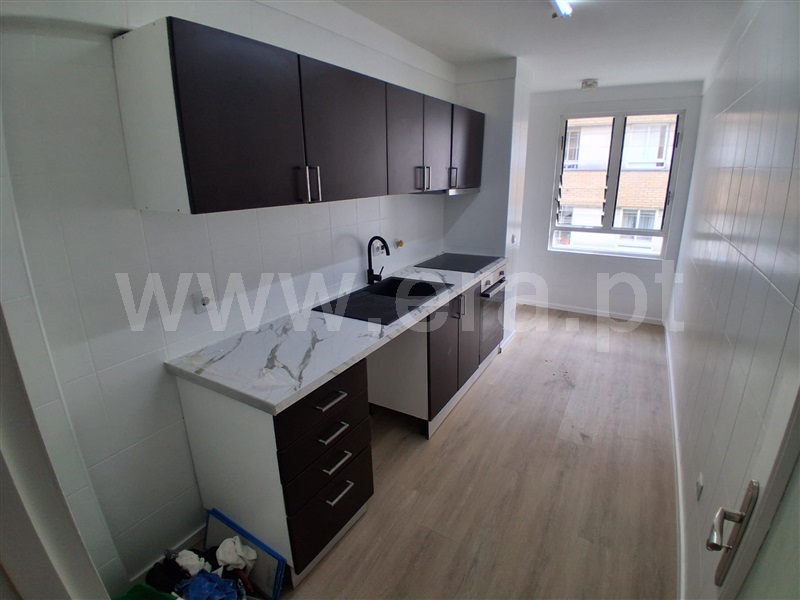 Apartamento T3 / Gondomar, Baguim do Monte (Rio Tinto)