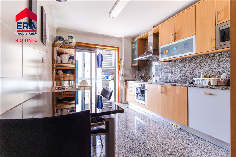 Apartamento T3 / Gondomar, Rio Tinto - Centro