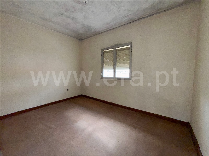 Apartamento T3 à venda em Centro, Guarda — foto 3
