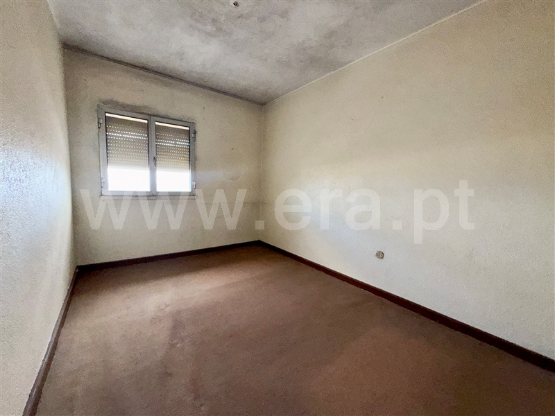 Apartamento T3 à venda em Centro, Guarda — foto 4