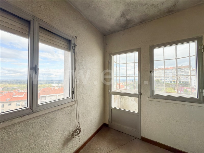 Apartamento T3 à venda em Centro, Guarda — foto 8