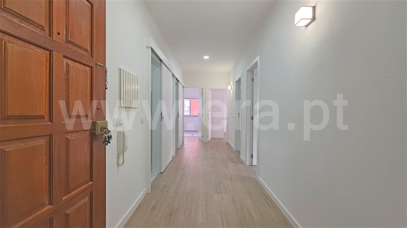 Apartamento T3 à venda em Centro, Guarda — foto 5