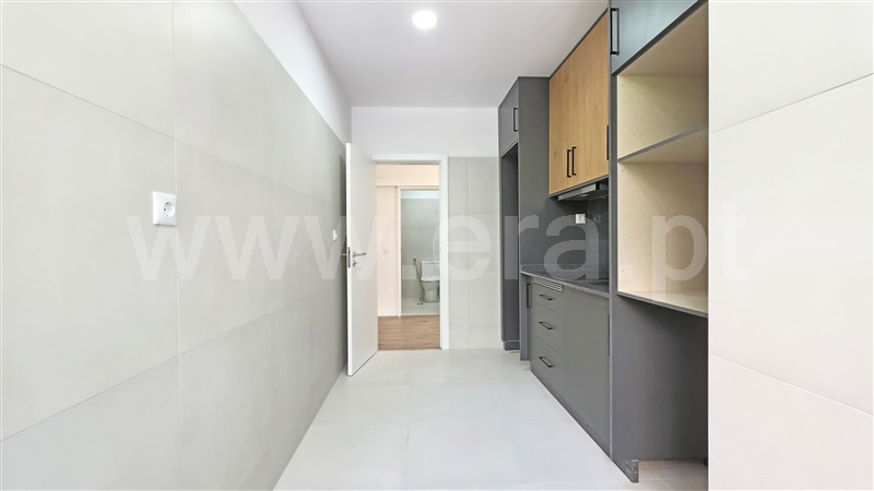 Apartamento T3 à venda em Centro, Guarda — foto 9