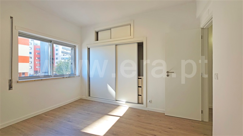Apartamento T3 à venda em Centro, Guarda — foto 11